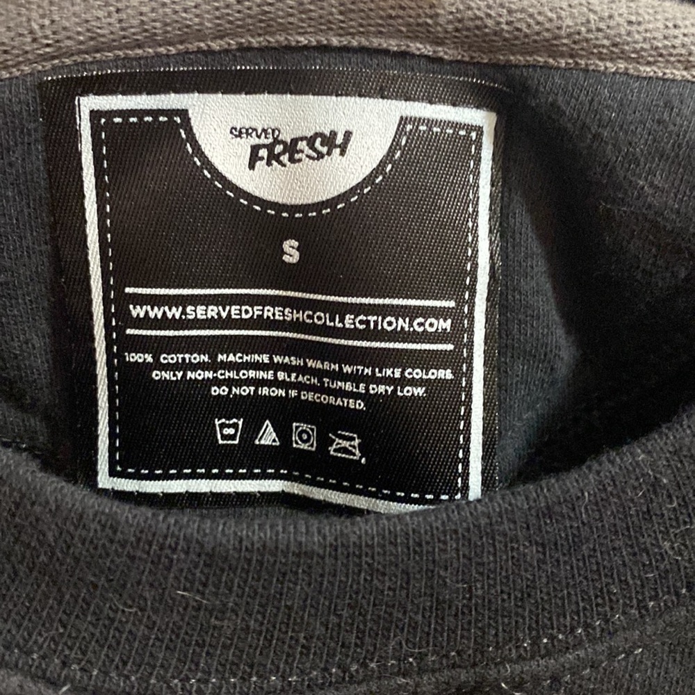 Dough Matters Refreshed Collection Crewneck - Picture 4 of 6